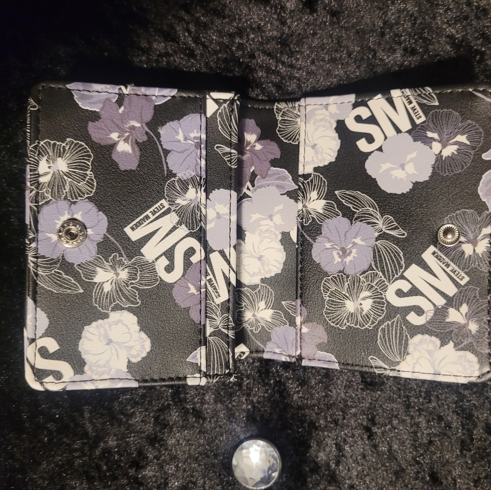 Steve madden wallet